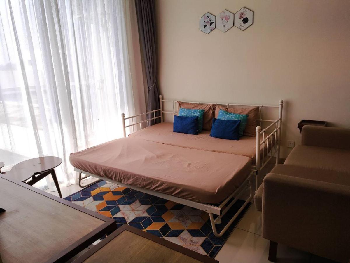 Casa Raudhah @ Timurbay Seafront Residence Kampung Sungai Karang Εξωτερικό φωτογραφία