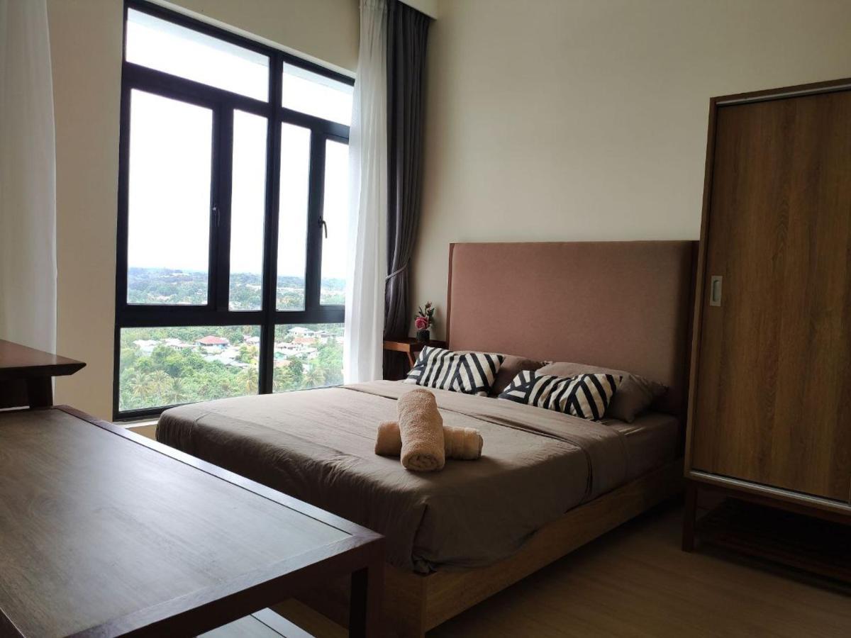 Casa Raudhah @ Timurbay Seafront Residence Kampung Sungai Karang Εξωτερικό φωτογραφία